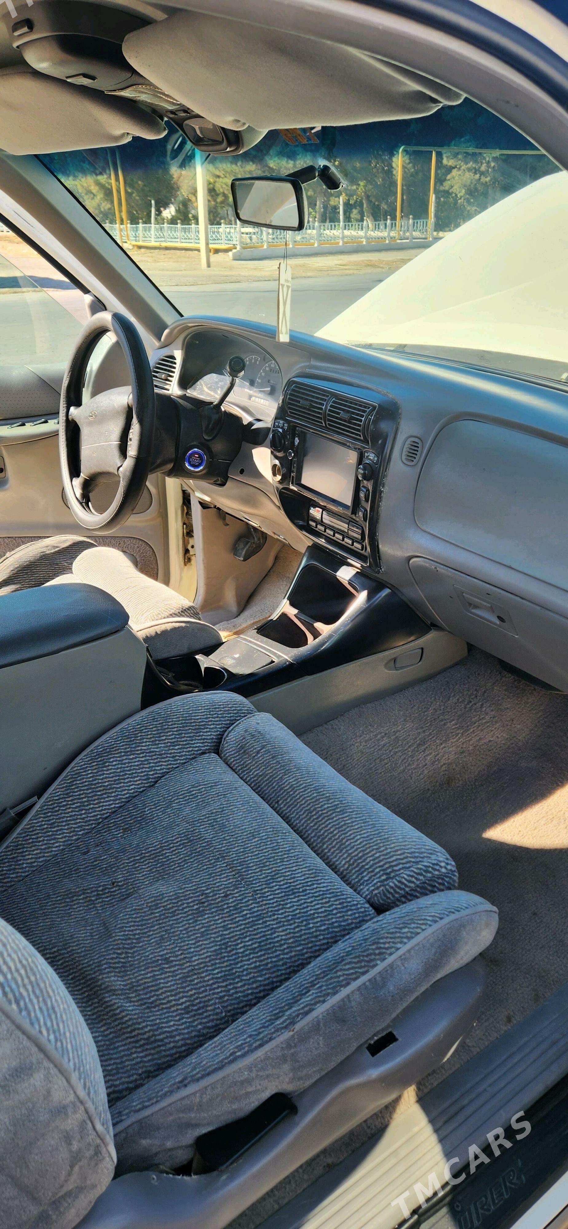 Ford Explorer 1996 - 55 000 TMT - Мары - img 6