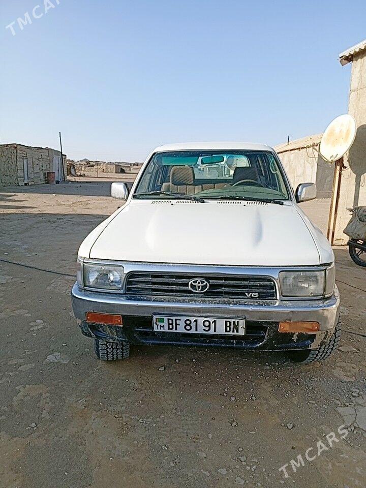 Toyota 4Runner 1995 - 75 000 TMT - Туркменбаши - img 1