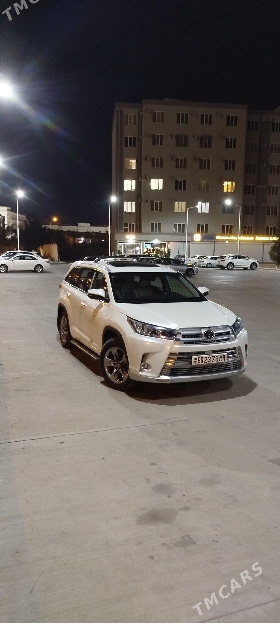 Toyota Highlander 2019 - 470 000 TMT - Мары - img 4