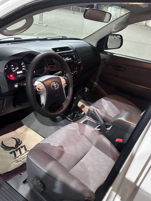 Toyota Hilux 2014 - 355 655 TMT - Ашхабад - img 4