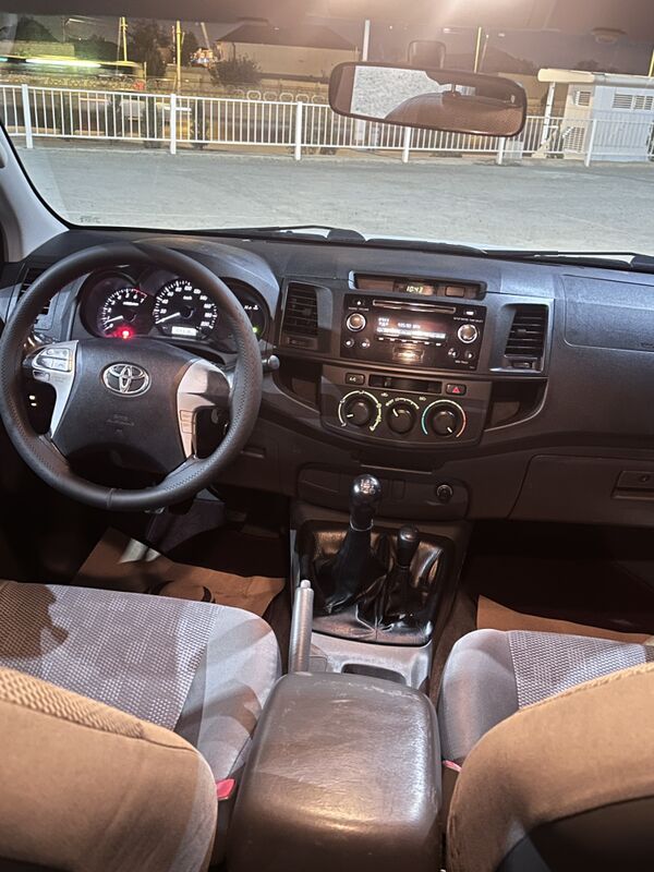 Toyota Hilux 2014 - 355 655 TMT - Ашхабад - img 5