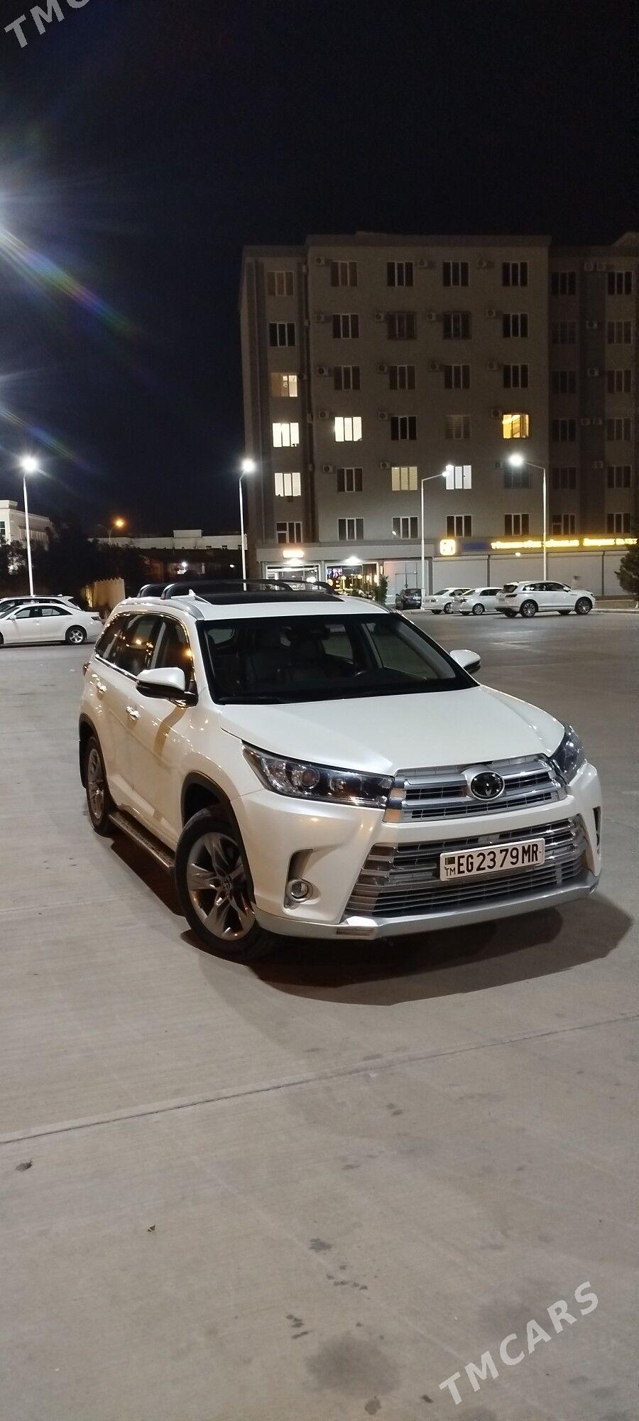 Toyota Highlander 2019 - 470 000 TMT - Мары - img 10