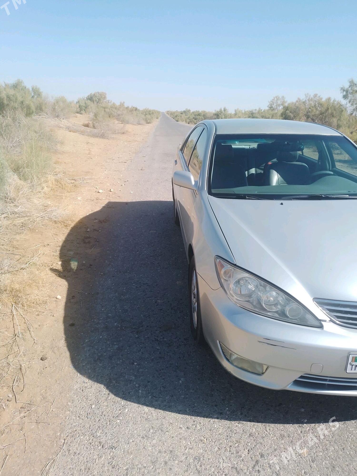 Toyota Camry 2002 - 140 000 TMT - Сейди - img 2