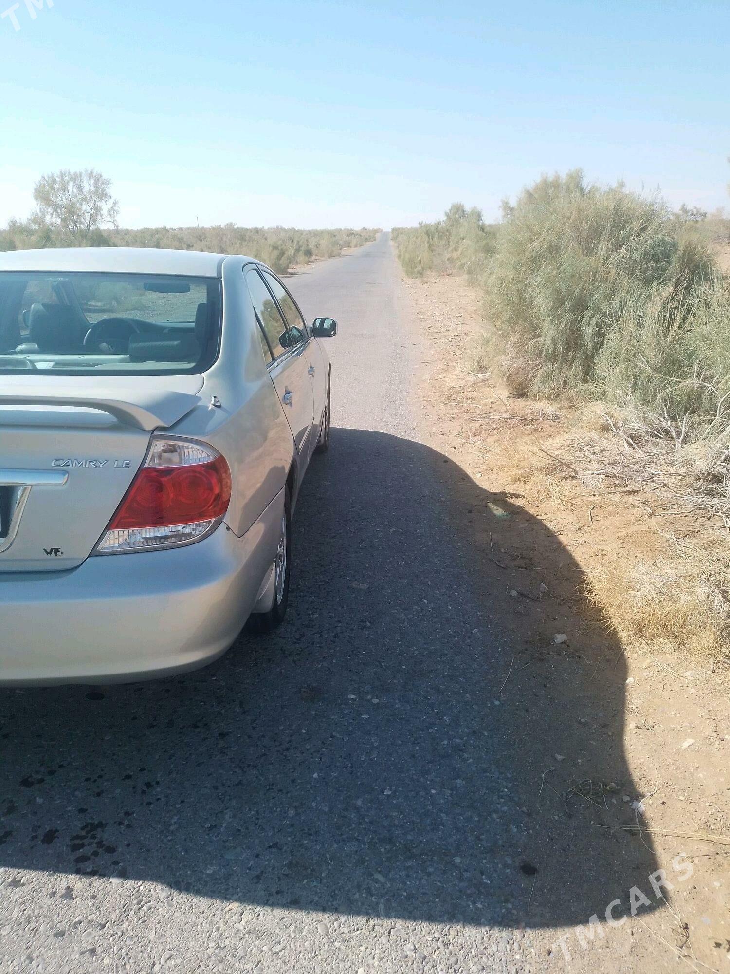 Toyota Camry 2002 - 140 000 TMT - Сейди - img 4