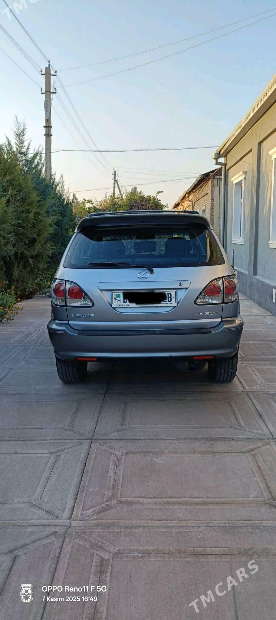 Lexus RX 300 2001 - 240 000 TMT - Керки - img 5