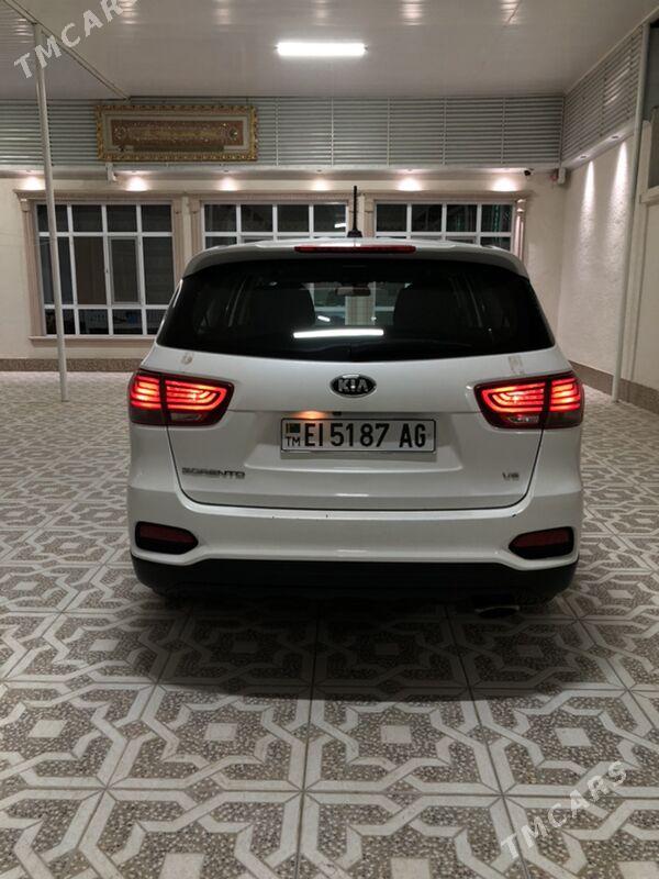 Kia Sorento 2020 - 320 000 TMT - Ашхабад - img 5