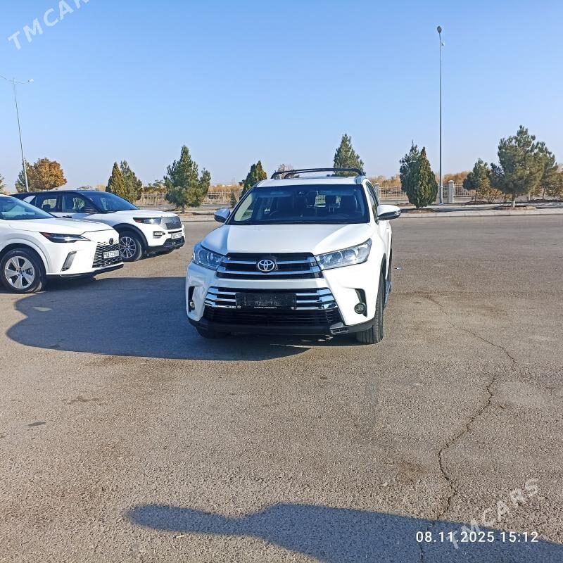 Toyota Highlander 2019 - 460 000 TMT - Туркменабат - img 2