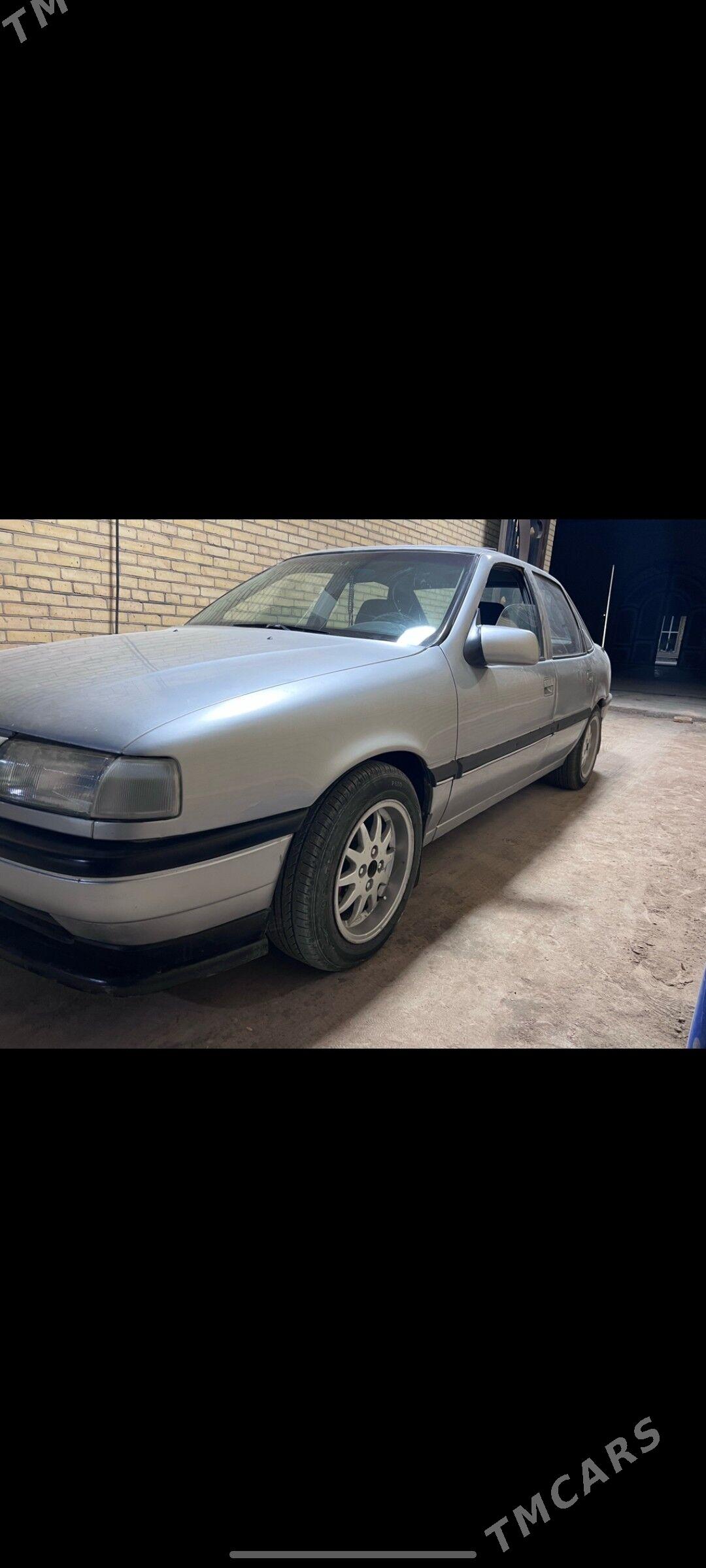 Opel Vectra 1991 - 36 000 TMT - Чарджоу - img 2
