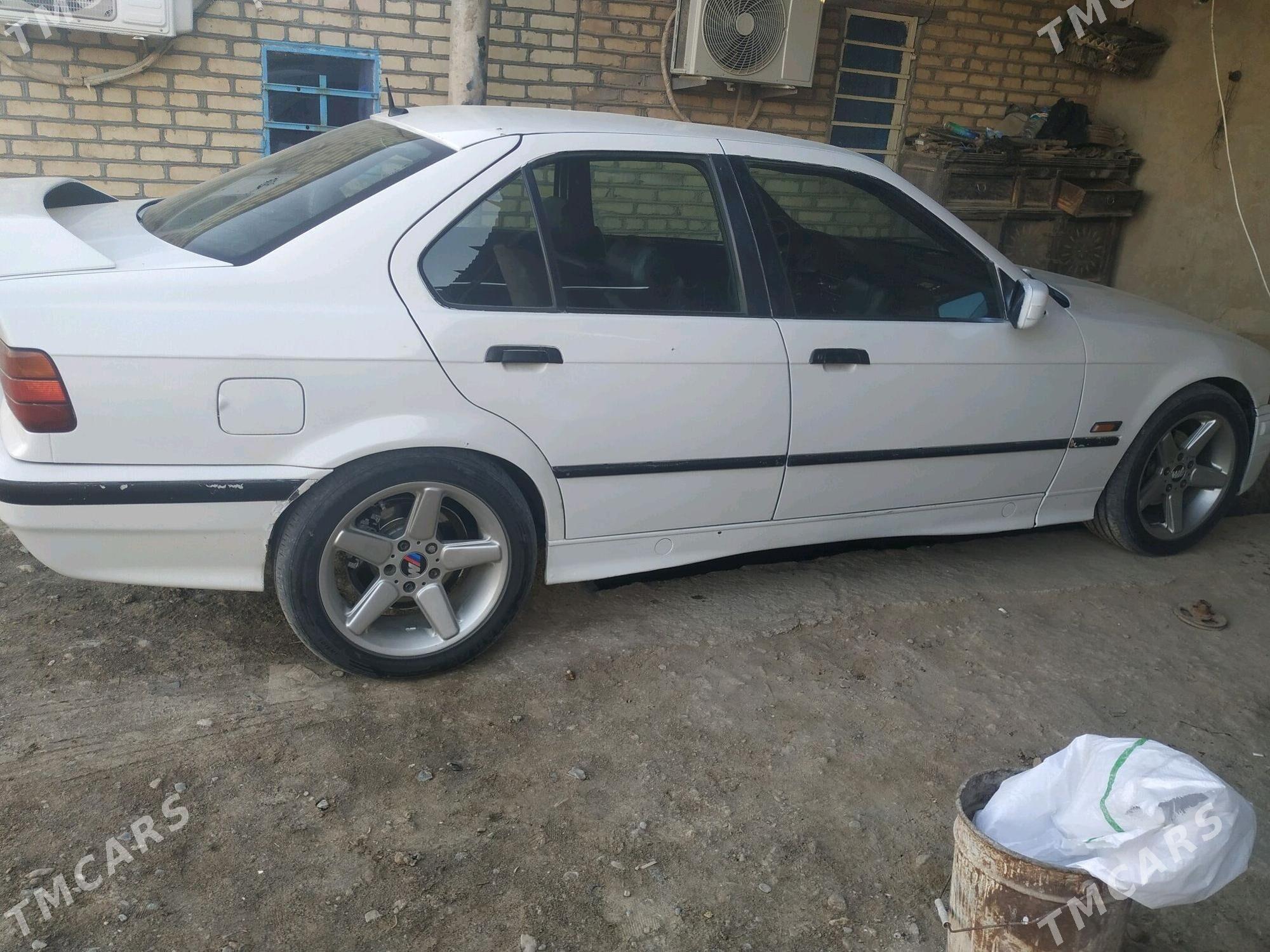 BMW 325 1992 - 50 000 TMT - Бабадайхан - img 3