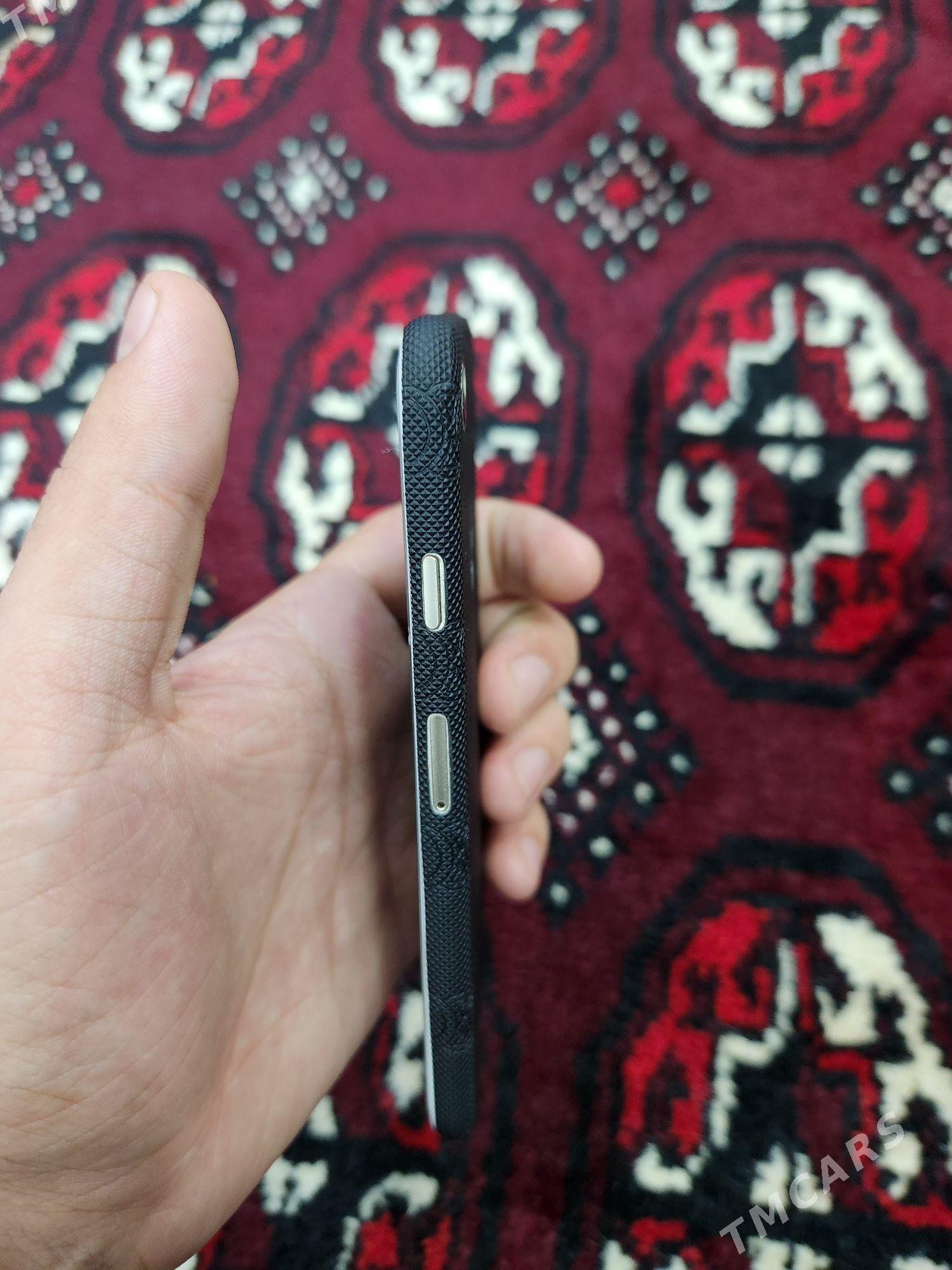 iphone 7 - Мары - img 3