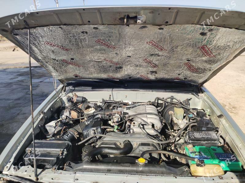 Toyota 4Runner 1999 - 100 000 TMT - Мары - img 6