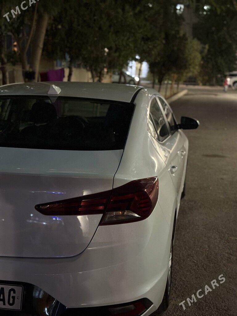 Hyundai Elantra 2020 - 230 000 TMT - Dosaaf - img 2