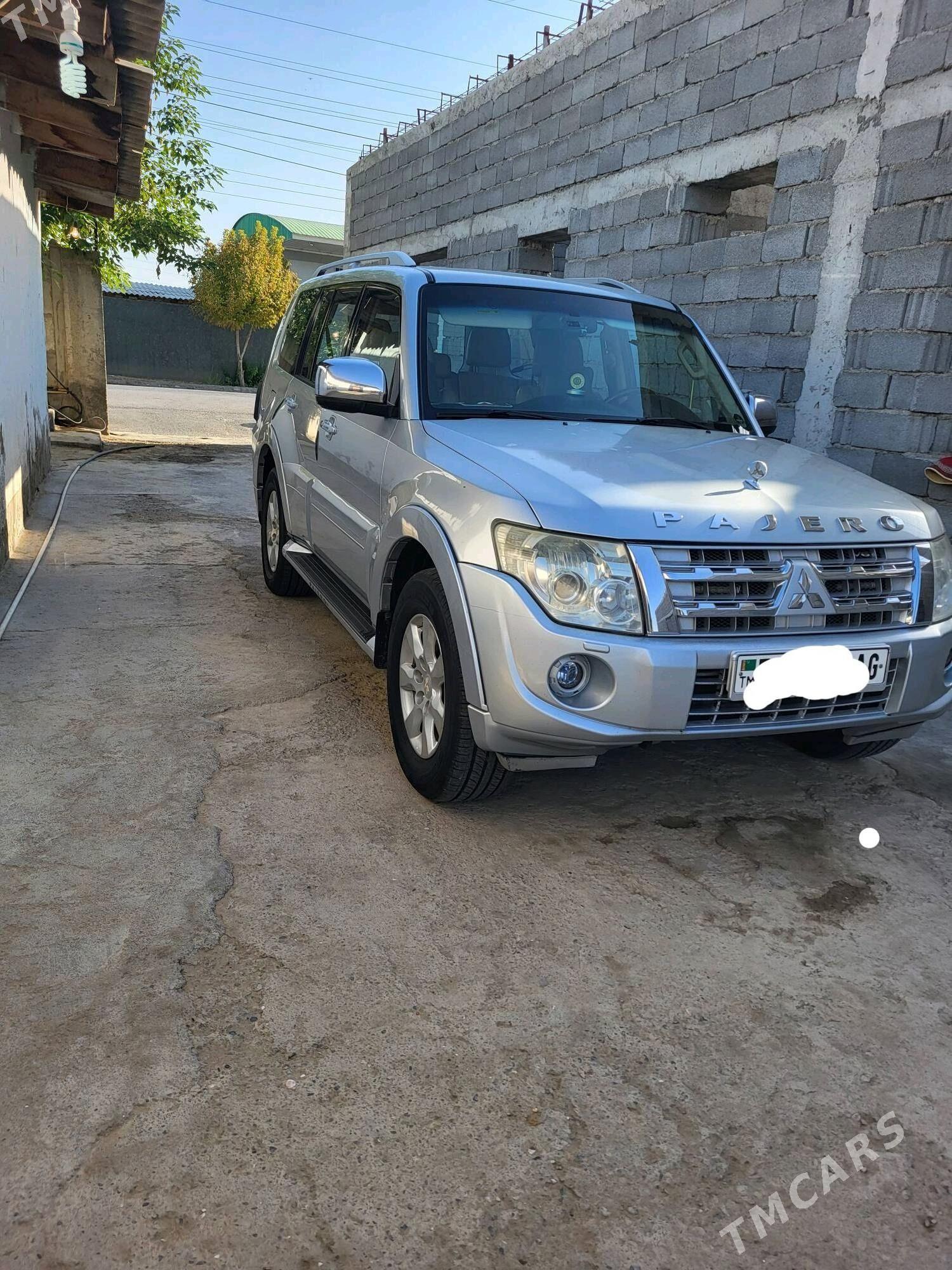 Mitsubishi Pajero 2013 - 320 000 TMT - Бузмеин - img 5