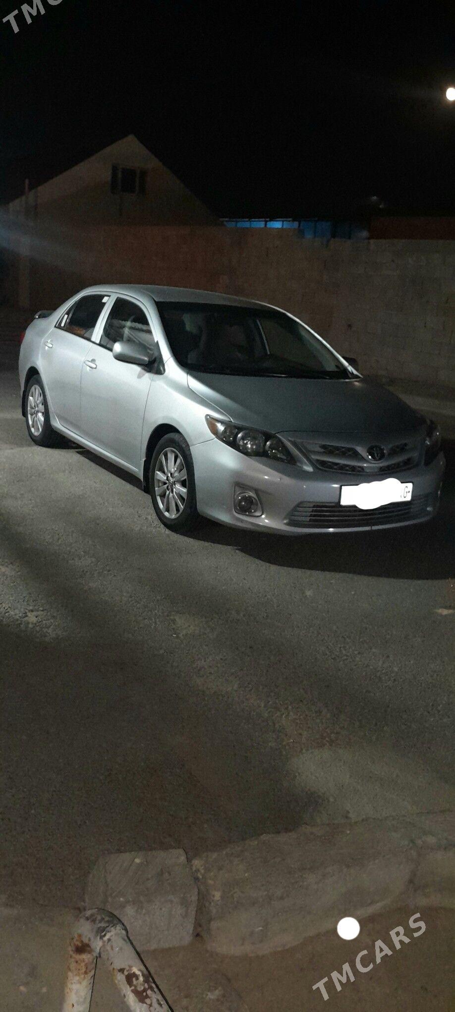 Toyota Corolla 2010 - 152 000 TMT - Ашхабад - img 4