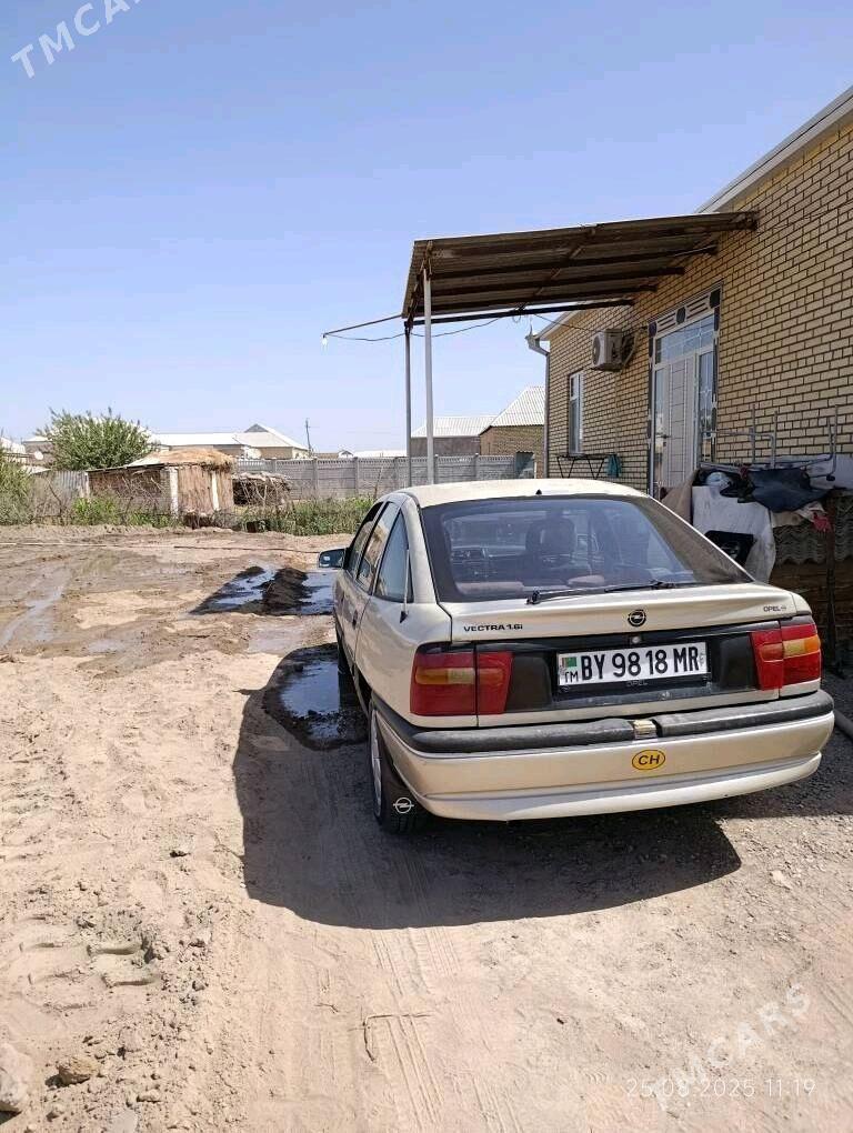 Opel Vectra 1992 - 22 000 TMT - Mary - img 3