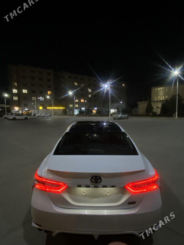 Toyota Camry 2020 - 330 000 TMT - Мары - img 2