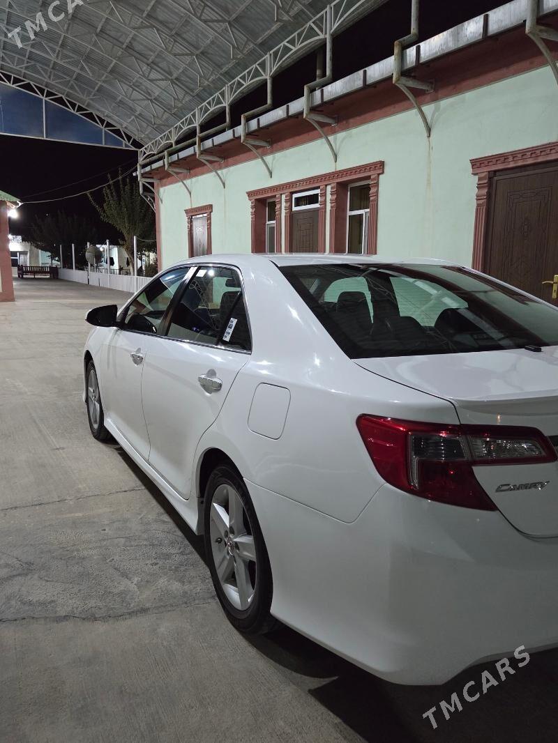 Toyota Camry 2013 - 230 000 TMT - Herrikgala - img 5