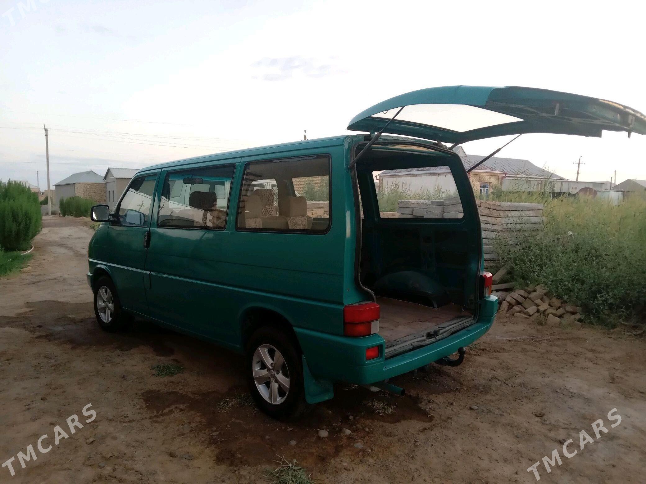 Volkswagen Transporter 1991 - 60 000 TMT - Ýolöten - img 8