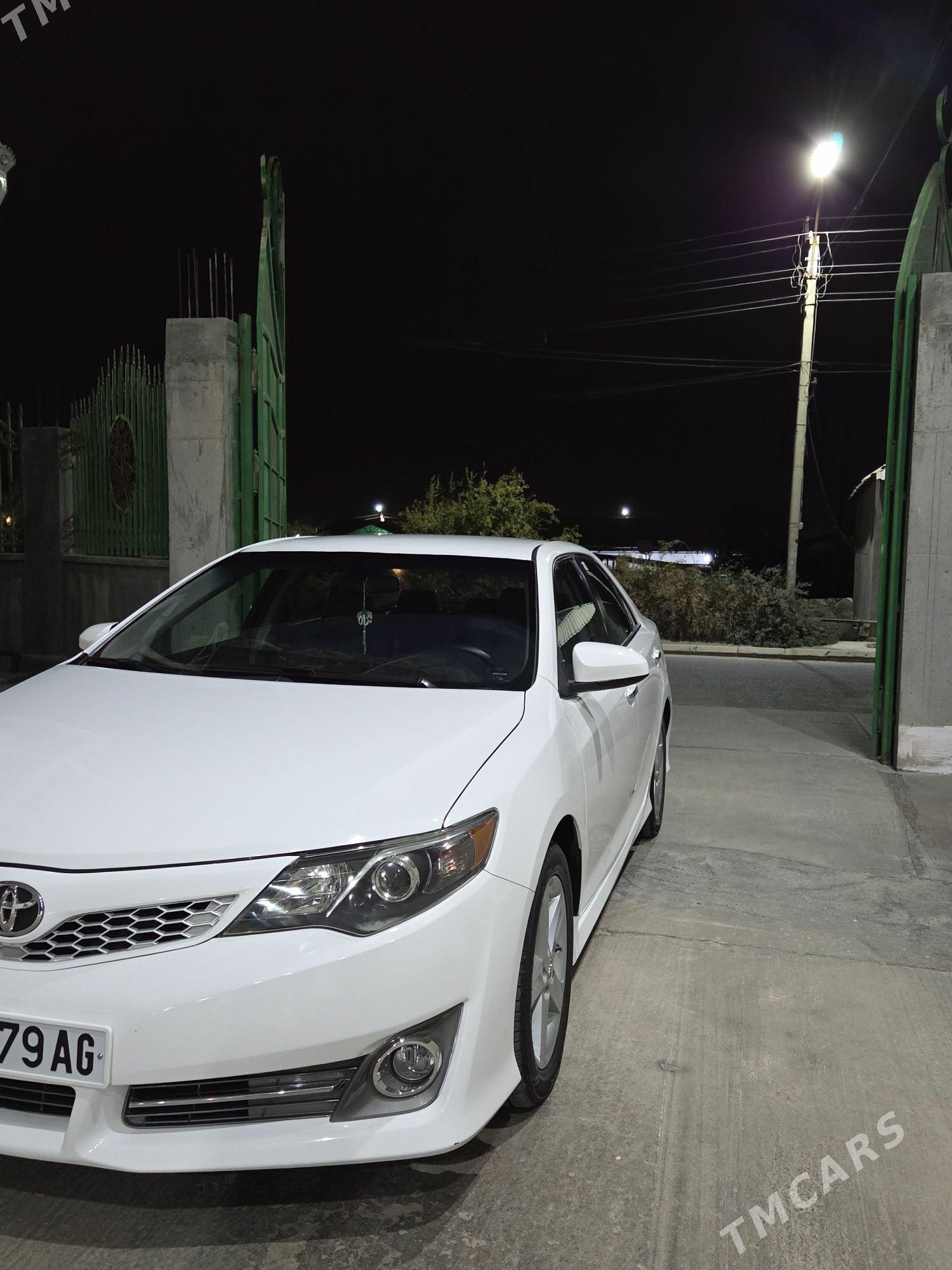 Toyota Camry 2013 - 230 000 TMT - Herrikgala - img 4