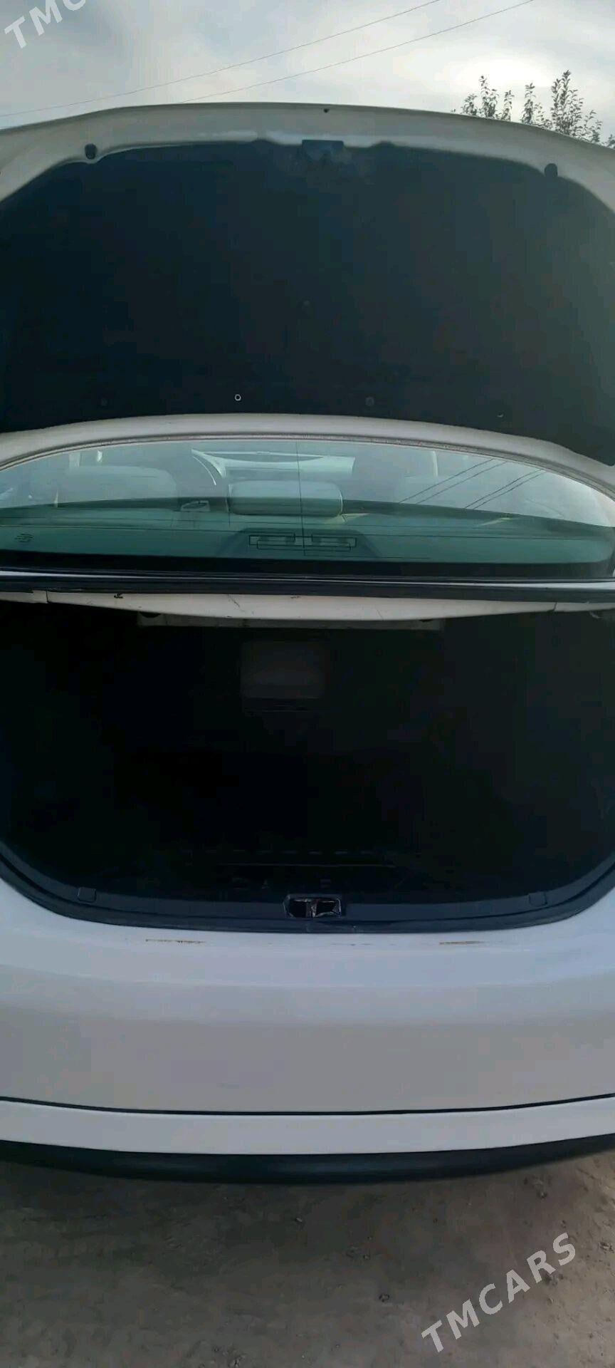 Toyota Camry 2010 - 220 000 TMT - Шабатский этрап - img 3