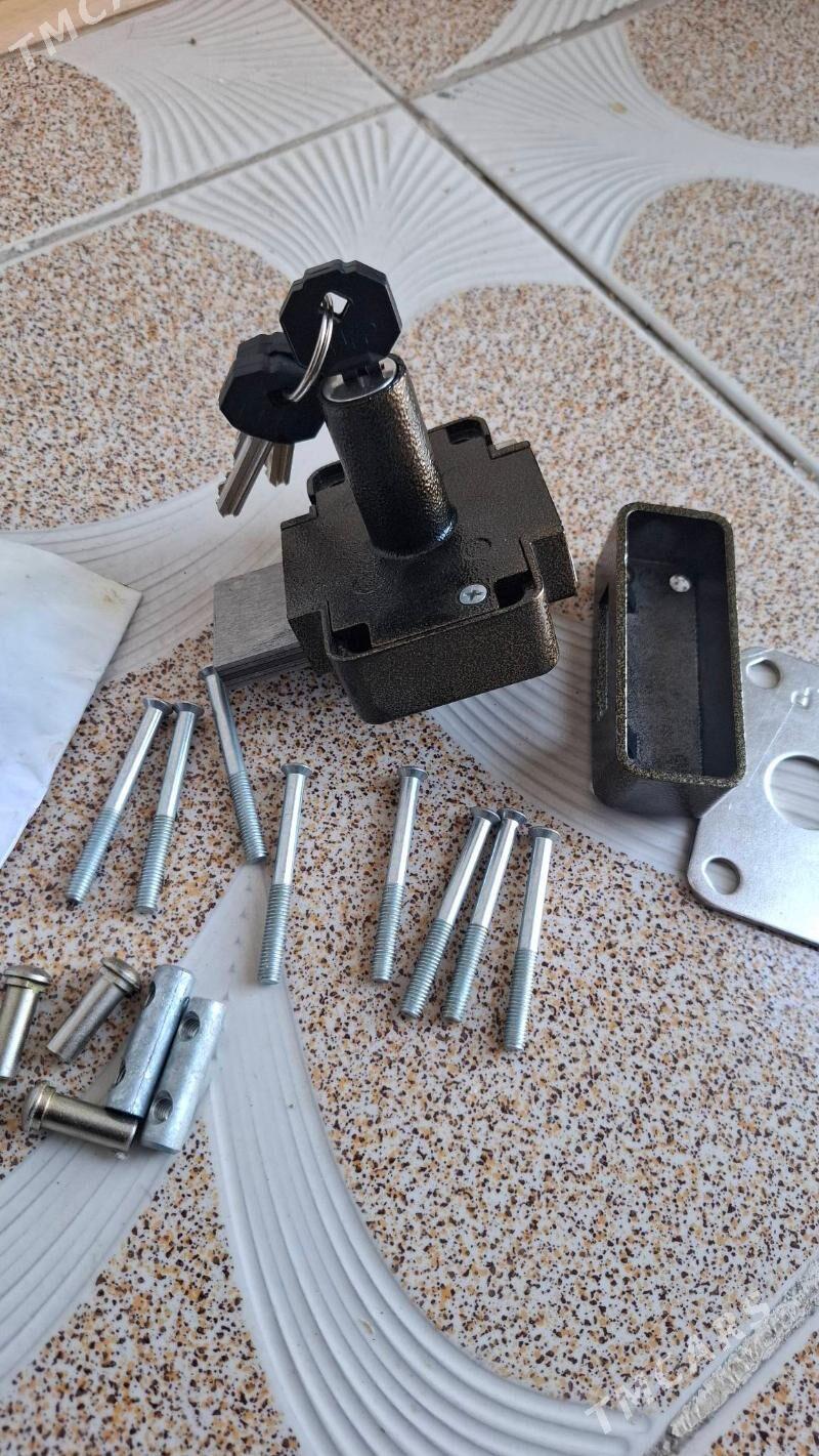 Zamok orginal zat - Мары - img 6