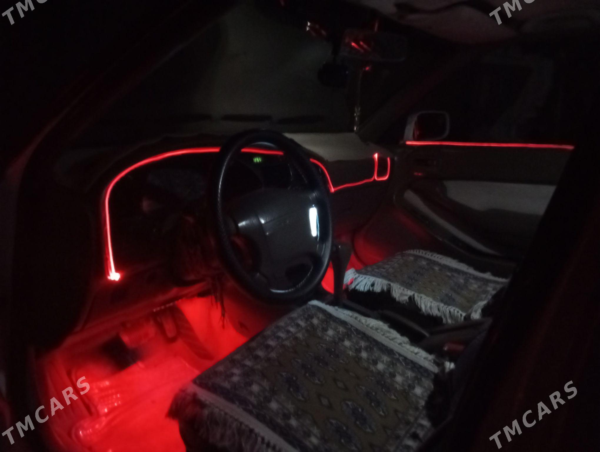 Toyota Camry 1994 - 80 000 TMT - Саят - img 7