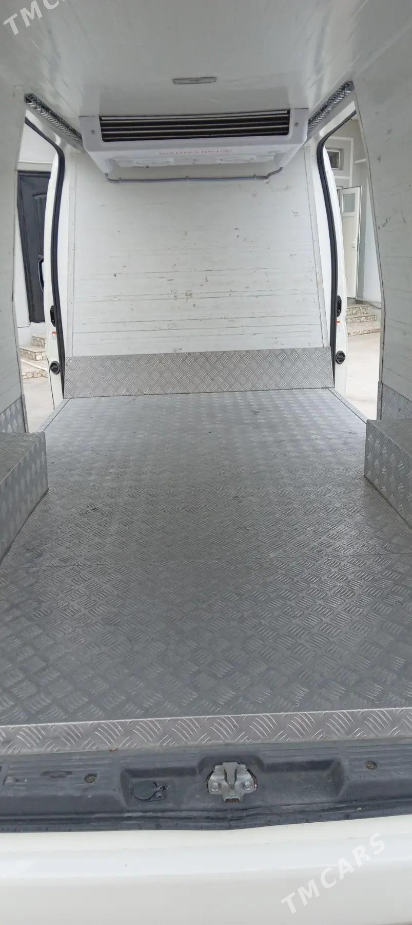 Toyota Hiace 2022 - 690 000 TMT - Ашхабад - img 5