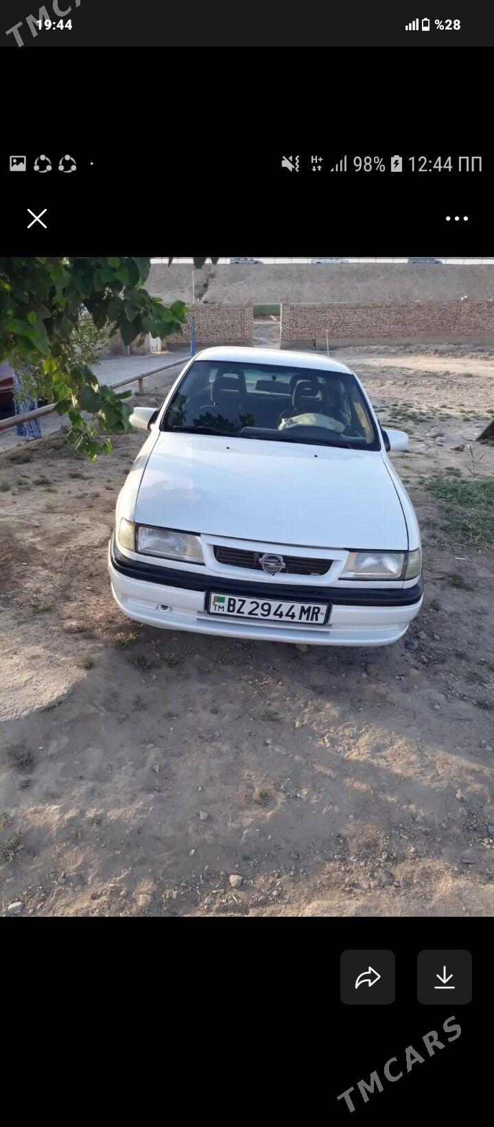 Opel Vectra 1990 - 35 000 TMT - Векильбазар - img 3