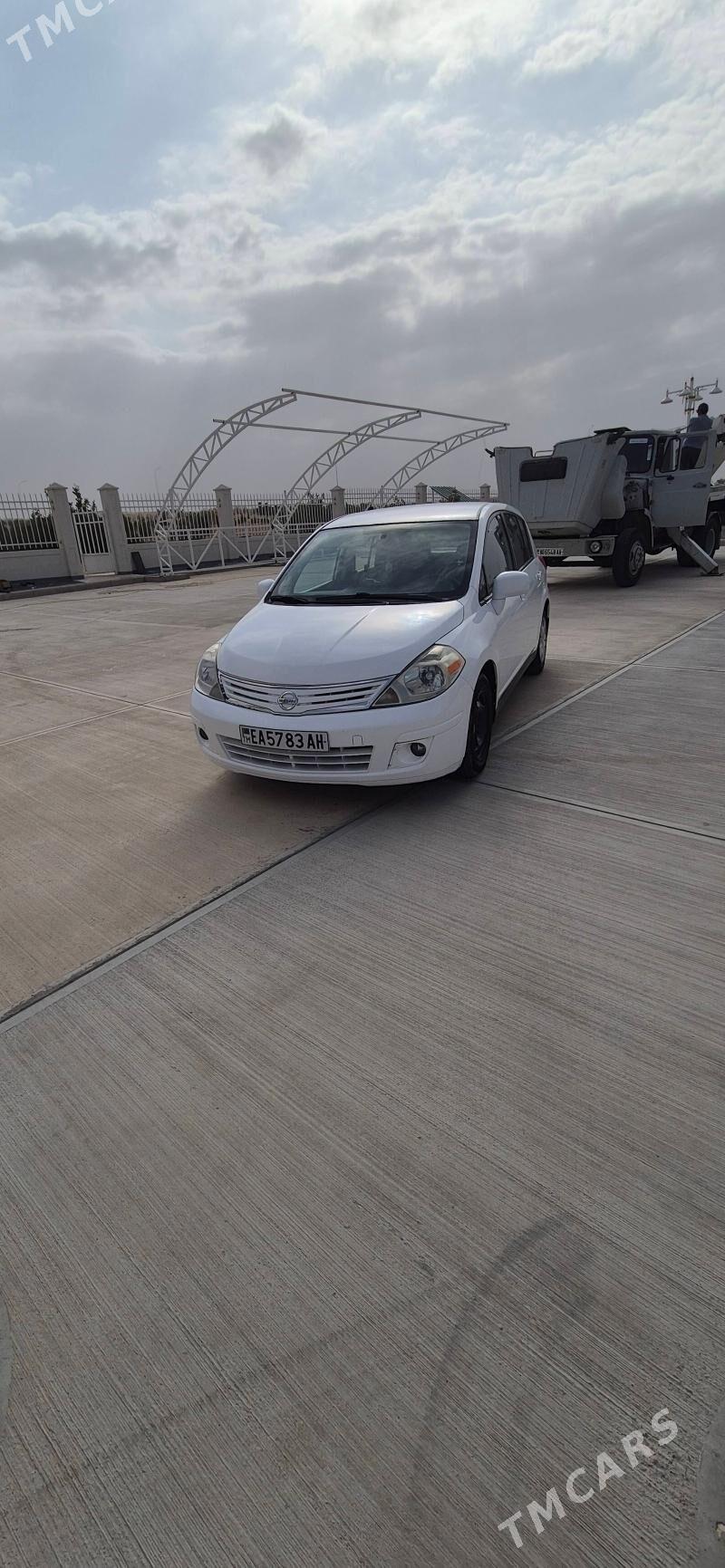 Nissan Versa 2010 - 145 000 TMT - Bäherden - img 3