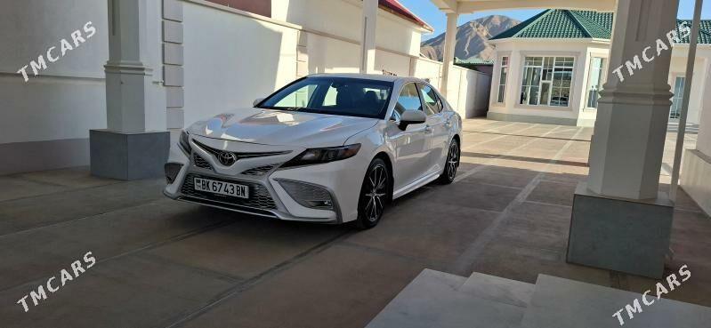 Toyota Camry 2021 - 330 000 TMT - Balkanabat - img 1