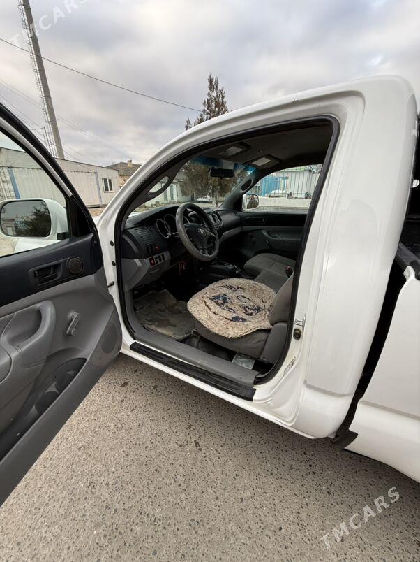 Toyota Tacoma 2013 - 200 000 TMT - Gökdepe - img 4