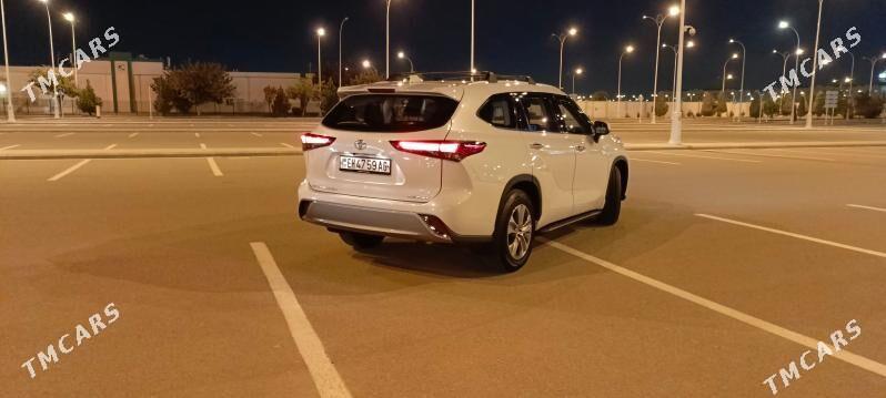 Toyota Highlander 2022 - 550 000 TMT - Gagarin köç, köne Howa menzili - img 2