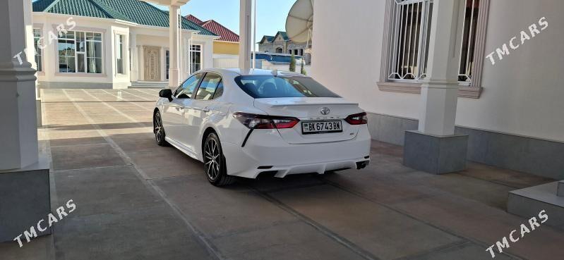 Toyota Camry 2021 - 330 000 TMT - Balkanabat - img 4