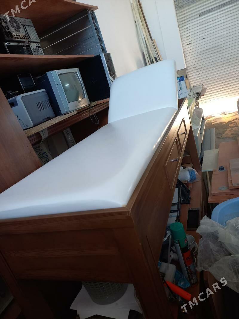 Кушетка медицинская. - G.Kuliýew köç. (Obýezdnoý) - img 2