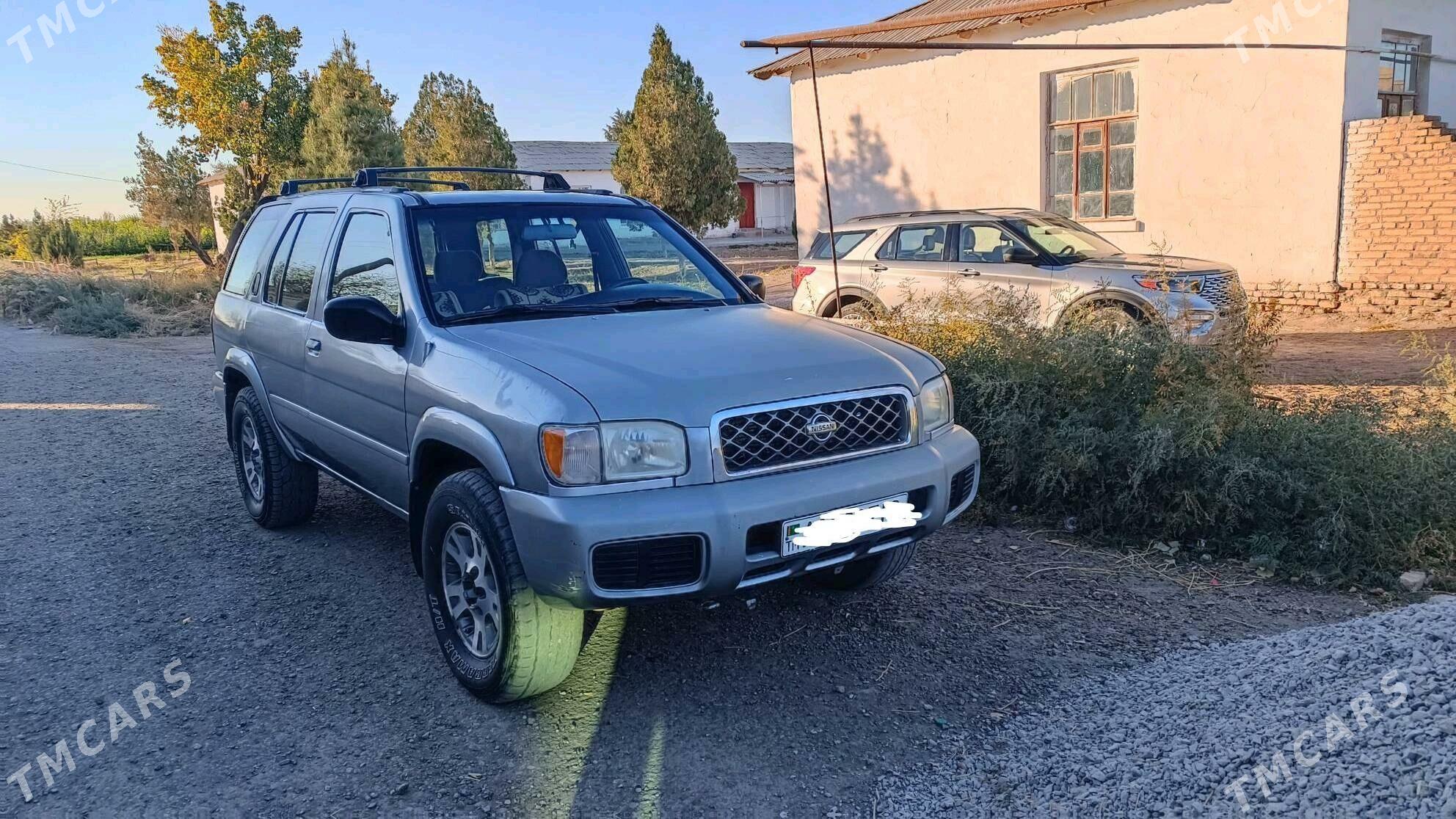 Nissan Pathfinder 2001 - 70 000 TMT - Dänew - img 4