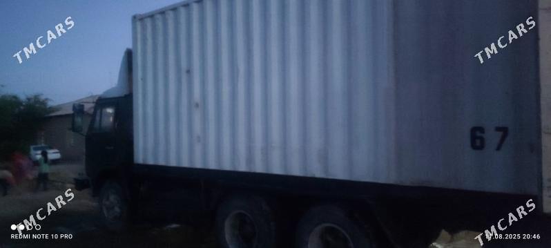 Kamaz 6520 1990 - 135 000 TMT - етр. Туркменбаши - img 2