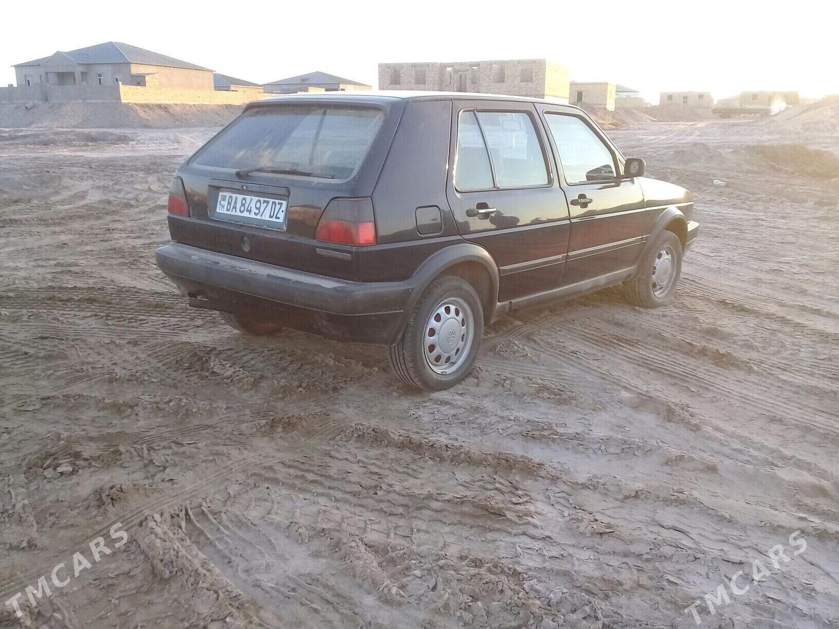Volkswagen Golf 1990 - 30 000 TMT - Болдумсаз - img 3
