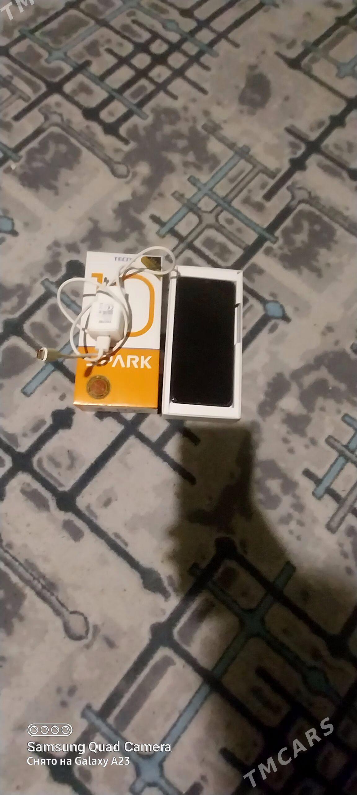 Tecno Sparyk 10 - Gökje - img 1