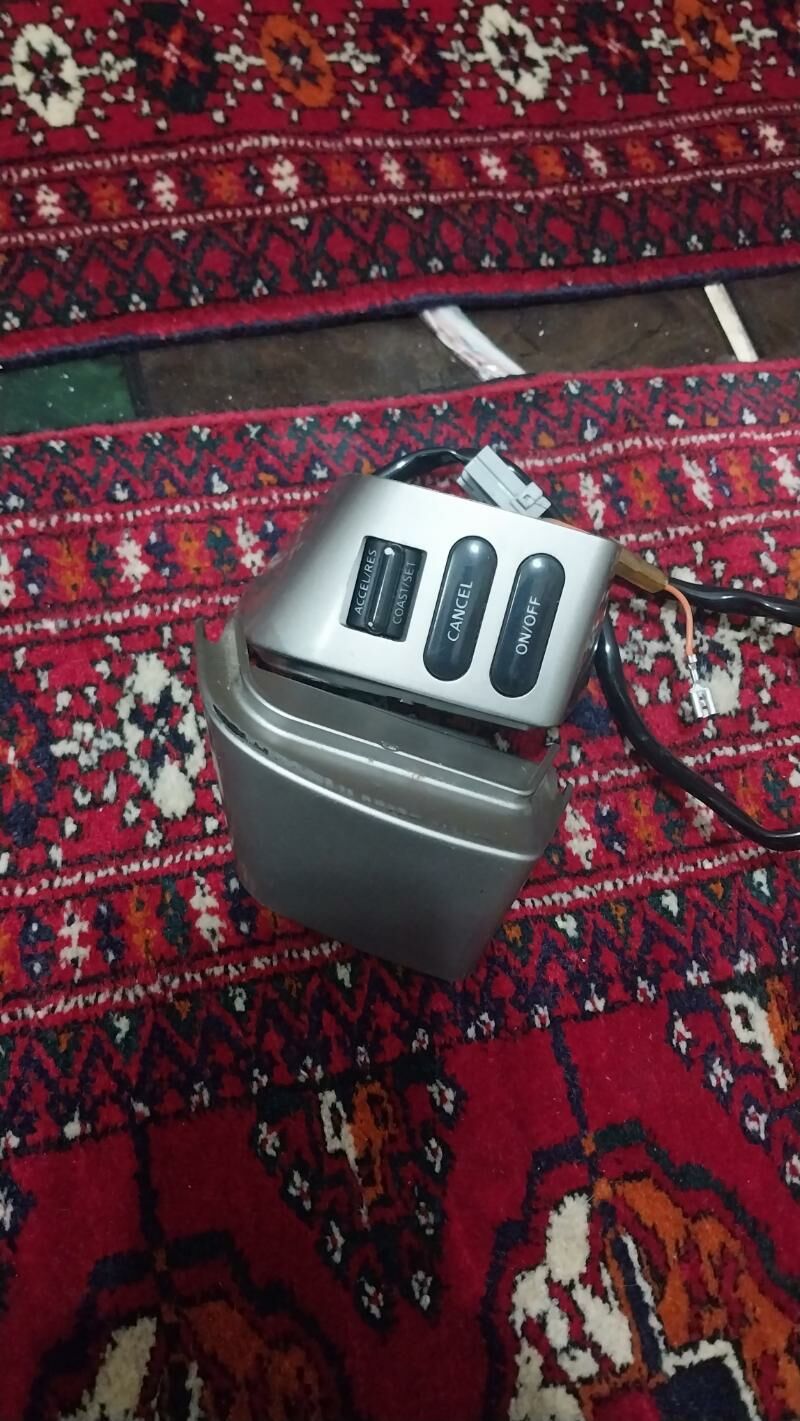 Tarpeda kece Roluñ knopkasy 300 TMT - Ашхабад - img 2