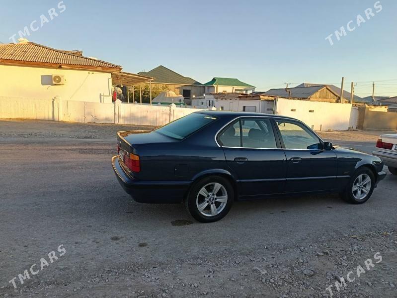 BMW 525 1990 - 80 000 TMT - Балканабат - img 3