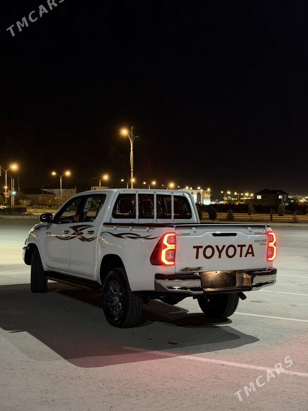 Toyota Hilux 2025 - 670 000 TMT - Балканабат - img 5
