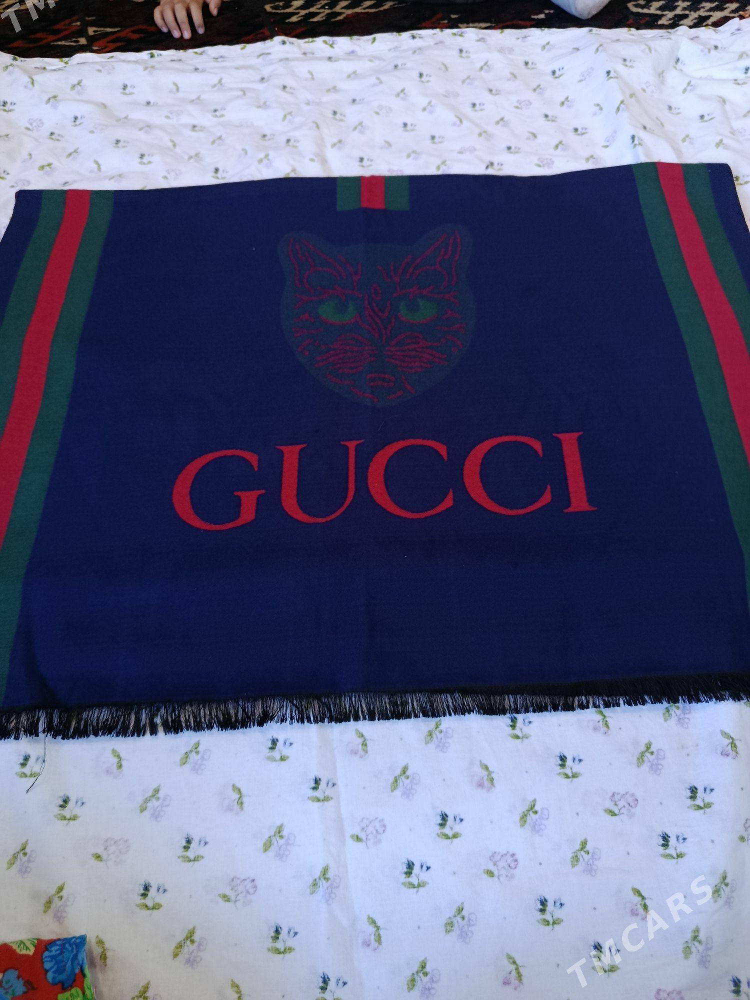 Táze şarflar - Туркменбаши - img 1