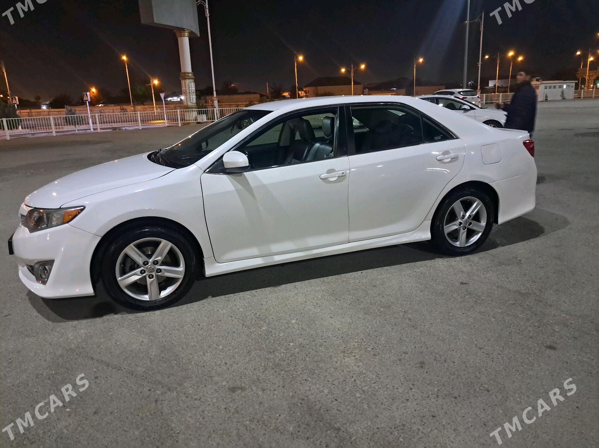 Toyota Camry 2013 - 190 000 TMT - Ашхабад - img 3
