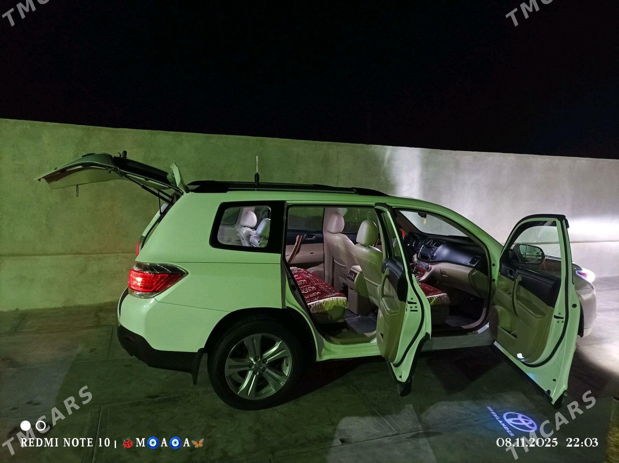 Toyota Highlander 2013 - 360 000 TMT - Магданлы - img 4