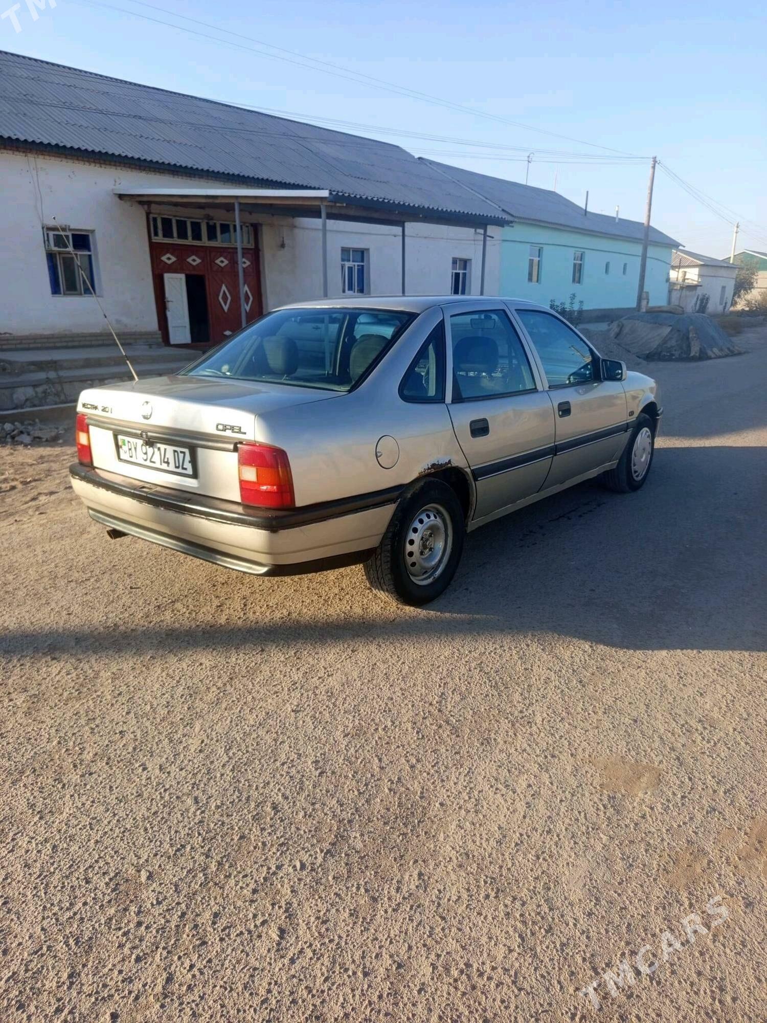 Opel Vectra 1990 - 30 000 TMT - Кёнеургенч - img 5