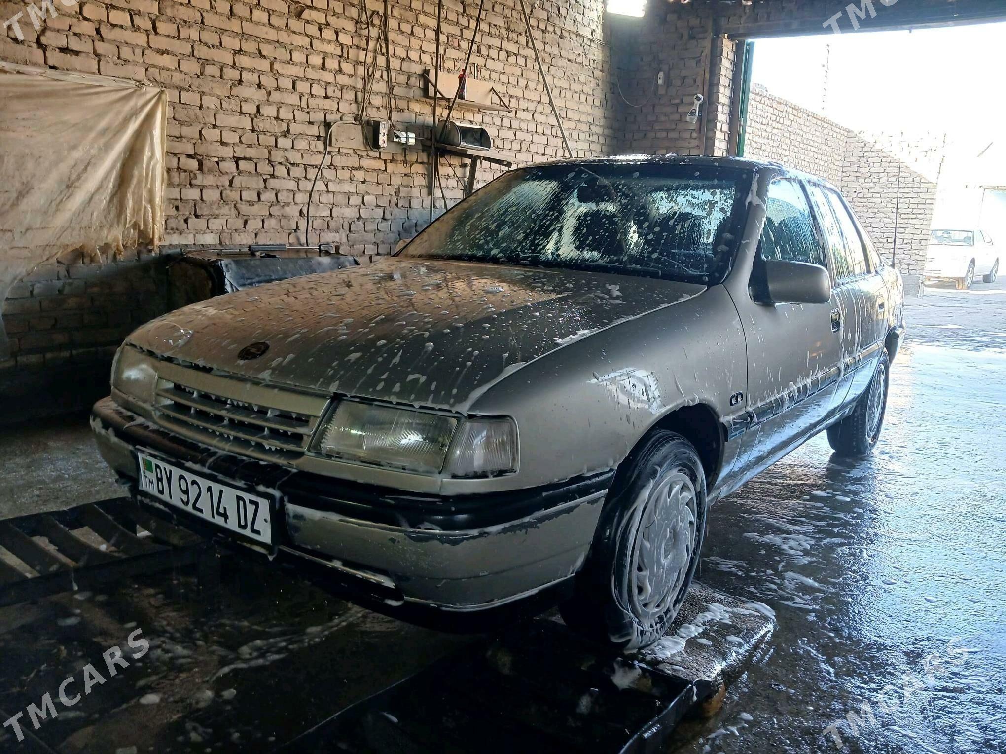 Opel Vectra 1990 - 30 000 TMT - Кёнеургенч - img 3