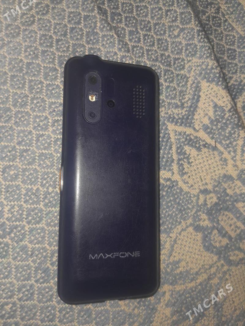 v16maxfone - Bäherden - img 1