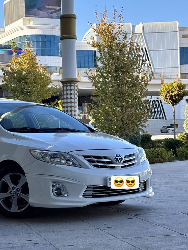 Toyota Corolla 2013 - 250 000 TMT - Aşgabat - img 8