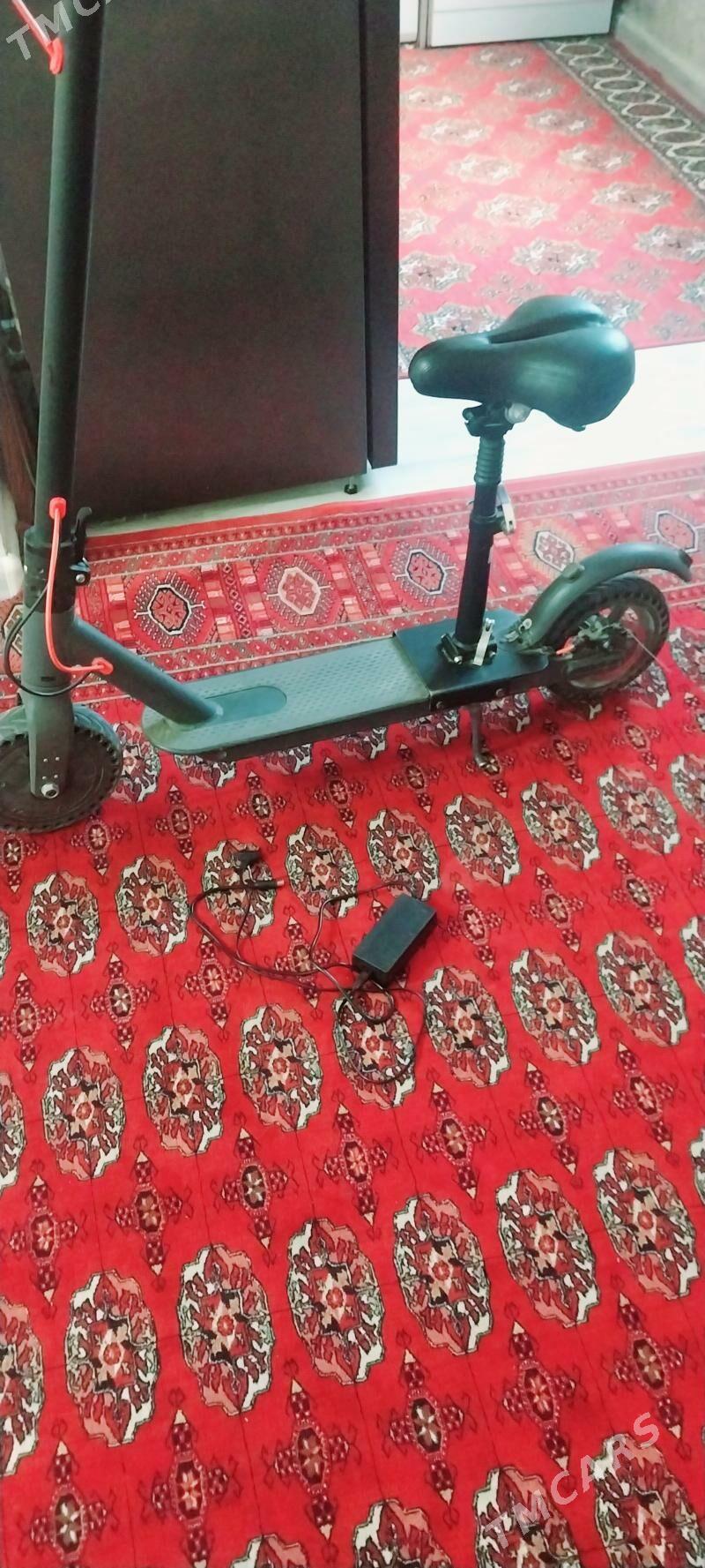 Skuter - 6 мкр - img 1