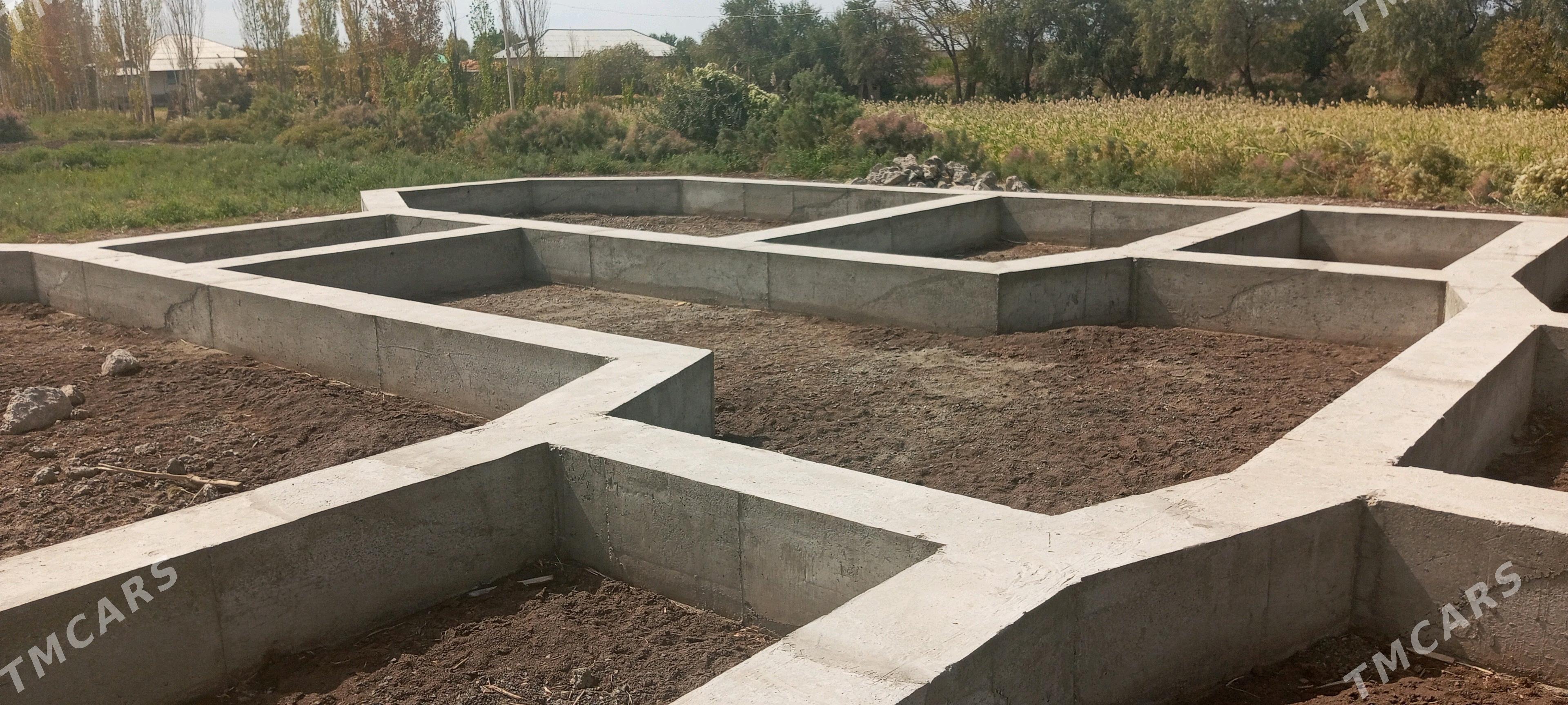 Mellek yer - Boldumsaz - img 1